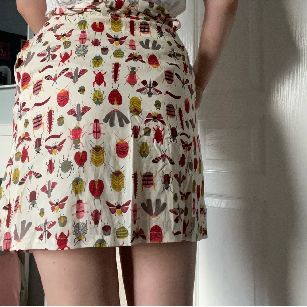Unique Bug Pattern Skirt - Picture 3 of 5